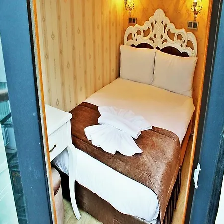 Hotel Sultanahmet Newport 3*